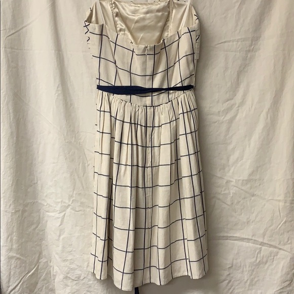 Windowpane Pattern Dress - Picture 5 of 5